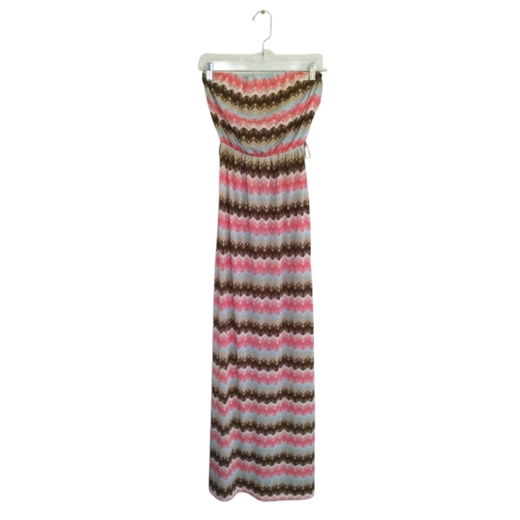 Rue21 Dresses & Skirts - RUE21 MAXI DRESS